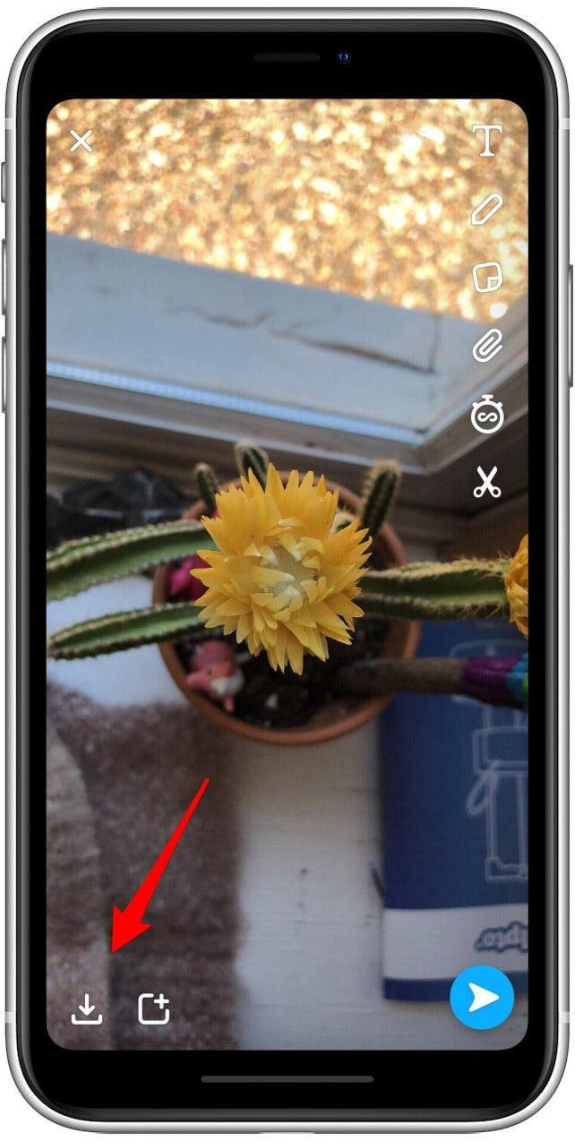 Save Button Location on Snapchat Capture Screen