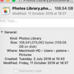 Screenshot of the Recently Deleted album on iPhone, highlighting the 'Delete All' option.