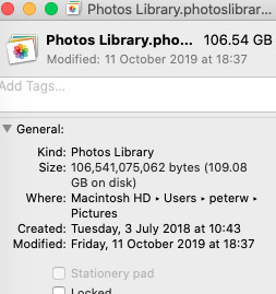 Screenshot of the Recently Deleted album on iPhone, highlighting the 'Delete All' option.