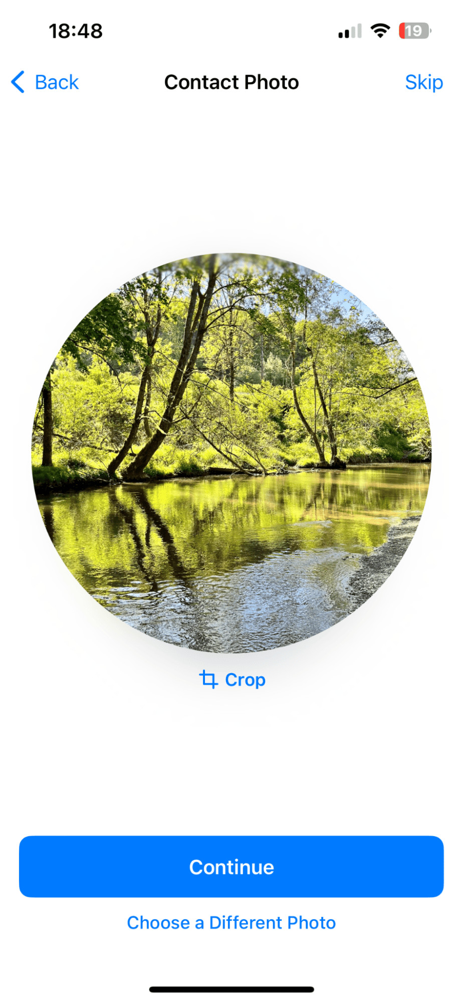Adding a contact photo to a specific contact on iPhone