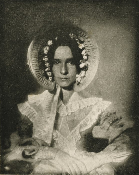 Portrait of Dorothy Catherine Draper, believed to be the first portrait photograph of a woman, circa 1839-1840