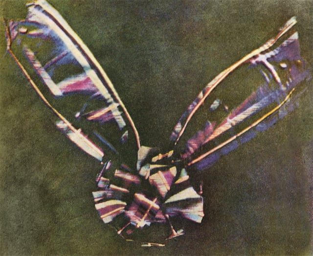 First durable color photograph of a tartan ribbon, achieved through a three-color process