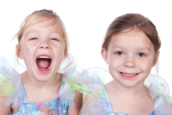 high-key-white-background-portraits-01b
