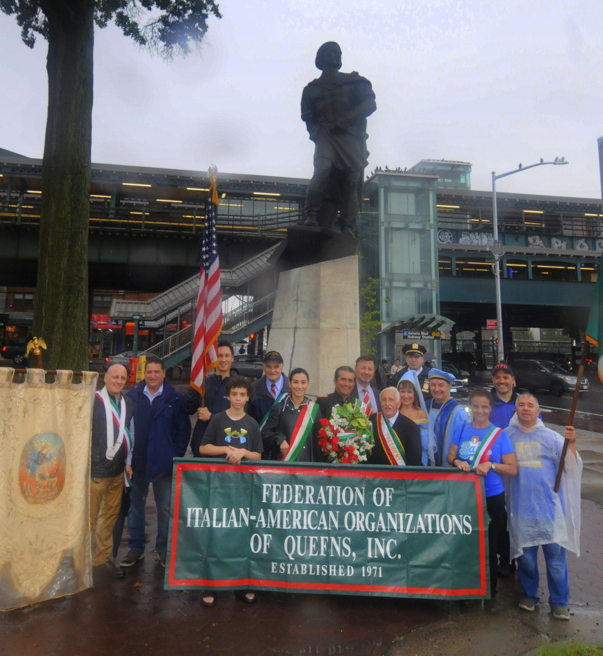Queens Columbus Day parade (Photo by Walter Karling)