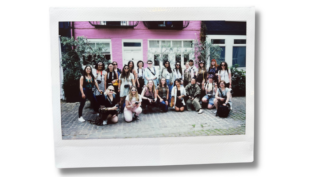 Analogue Wonderland| Everything You Need to Know About Fujifilm Instax Films, loading instax mini film instructions