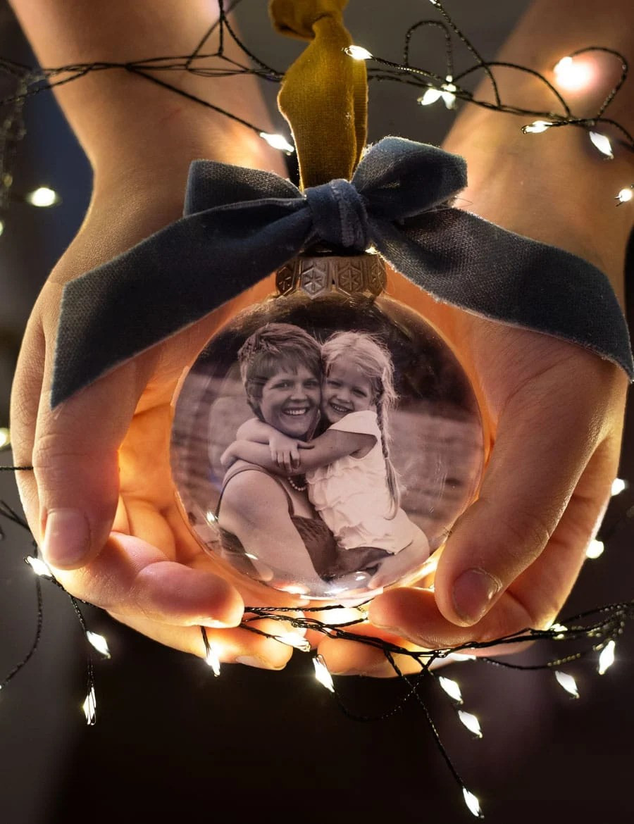 DIY photo ornament with personalized name and date