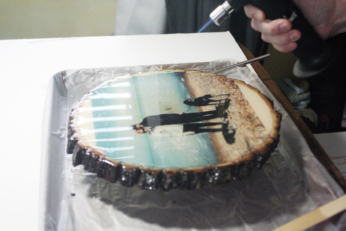Glossy Wood Slice Photo Transfer - use micro butane torch to pop bubbles