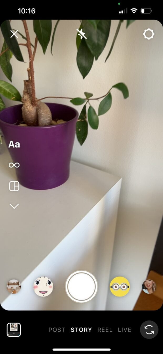 Tapping the layout icon in Instagram Story