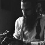 photographer-vintage-camera