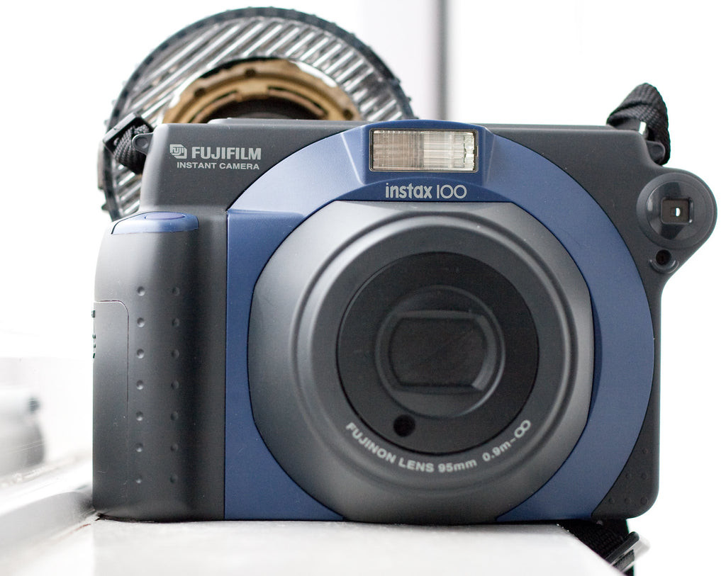 Instax 100 Photo