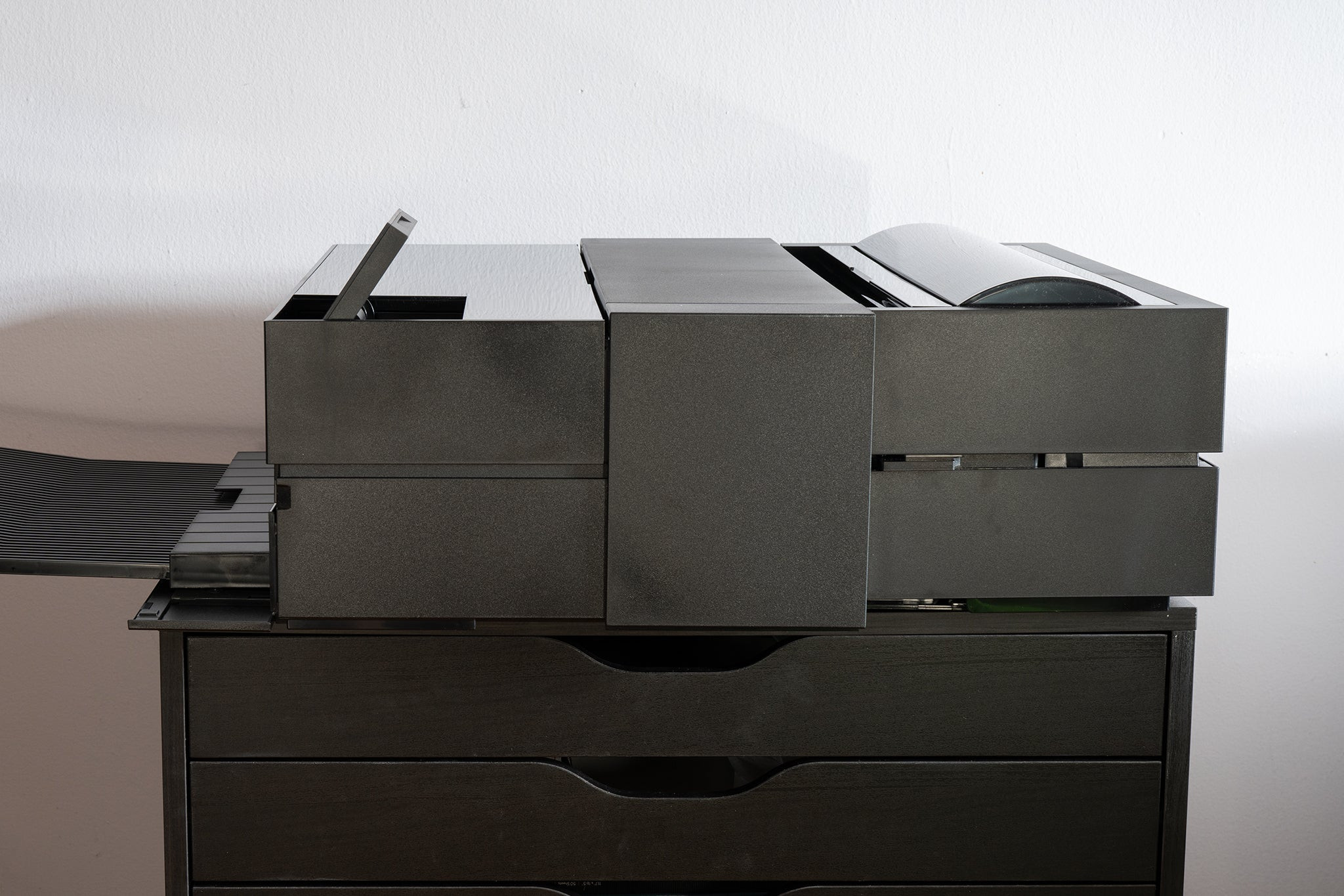 The side of the Epson SureColor P900 photo printer.