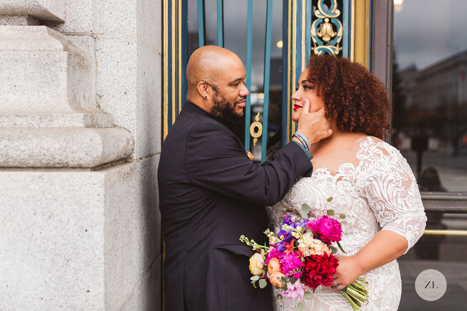 Principles behind wedding photographers