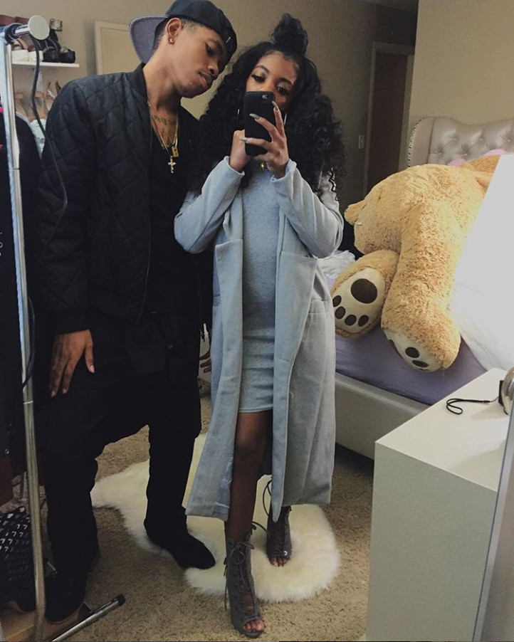 De'arra and Ken looking stylish during their travels