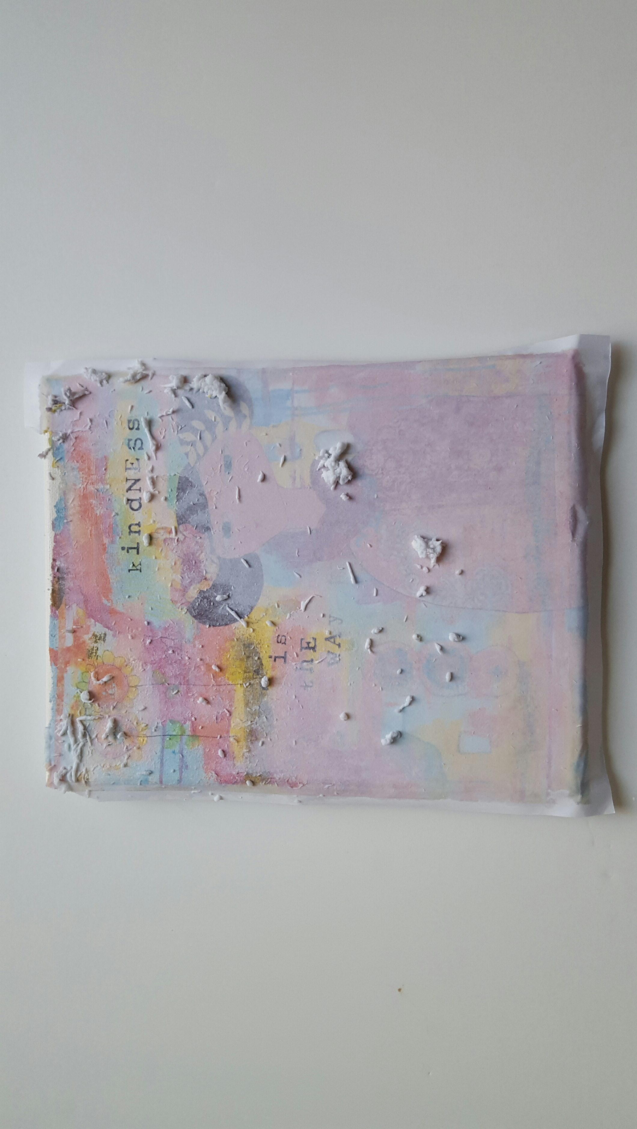 Come on over and check out how to transfer a photo to canvas. Click through for the quick and easy step-by-step instructions!