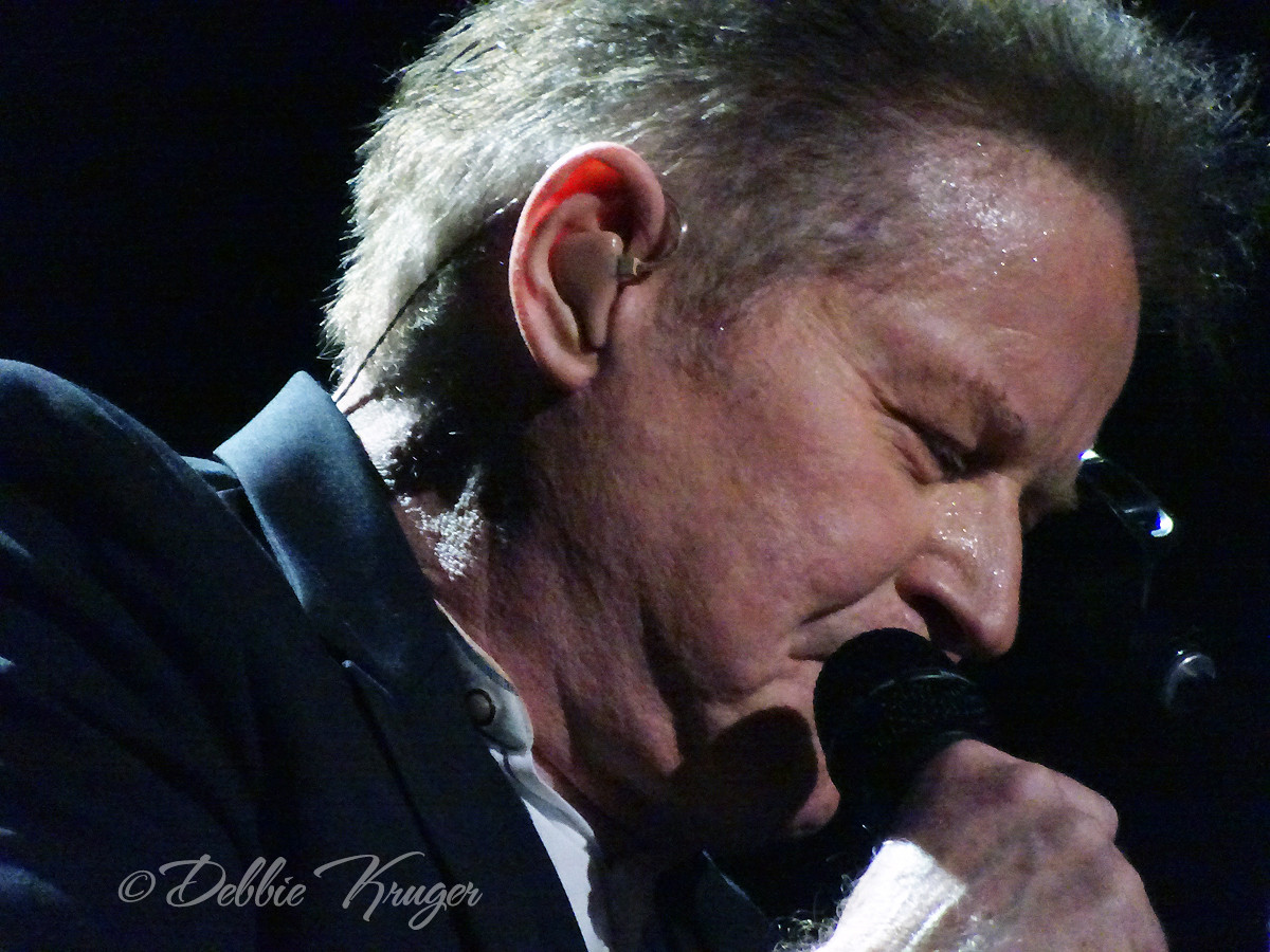 Stevie Nicks and Don Henley Sharing a Microphone at Don Henley's 70th Birthday Bash